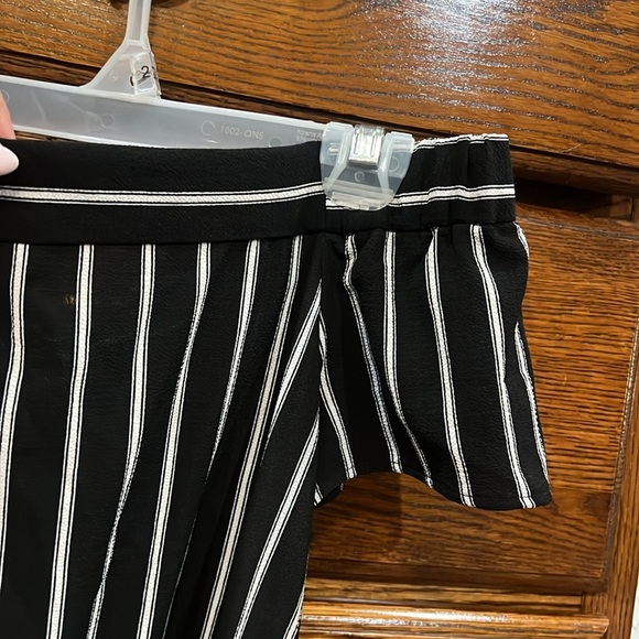 Be Cool Romper - Picture 3 of 5